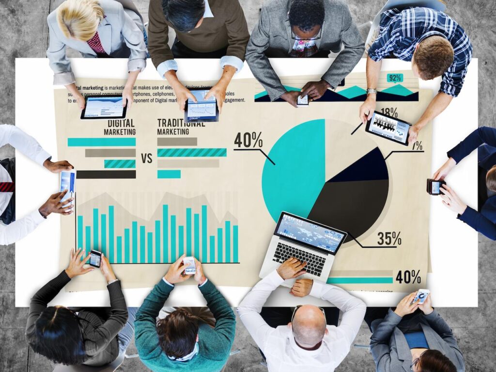 Digital Marketing Graph Statistics Analysis 