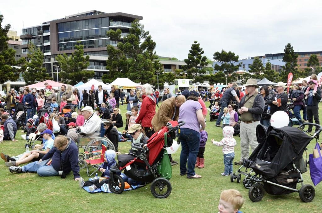 People in Geelong Steampacket Gardens 