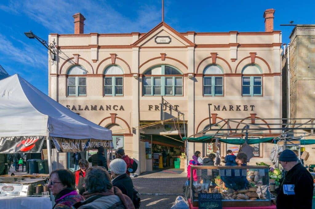 People in the Market 